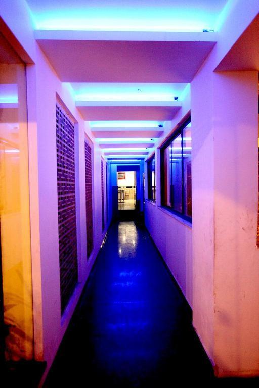 Hotel City Star - Free Airport Pickup Neu-Delhi Exterior foto